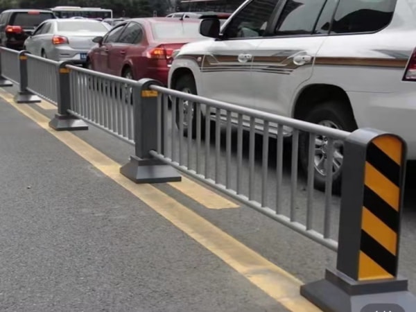 道路護欄 道路護欄